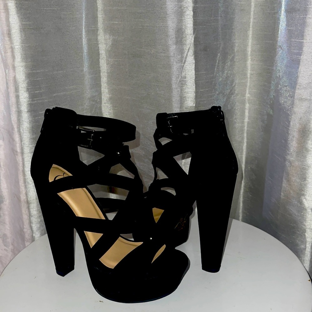 Women’s Black Heels
